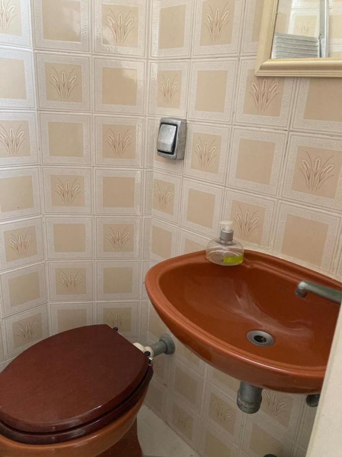 Apartamento Praia Da Enseada グァルジャー エクステリア 写真