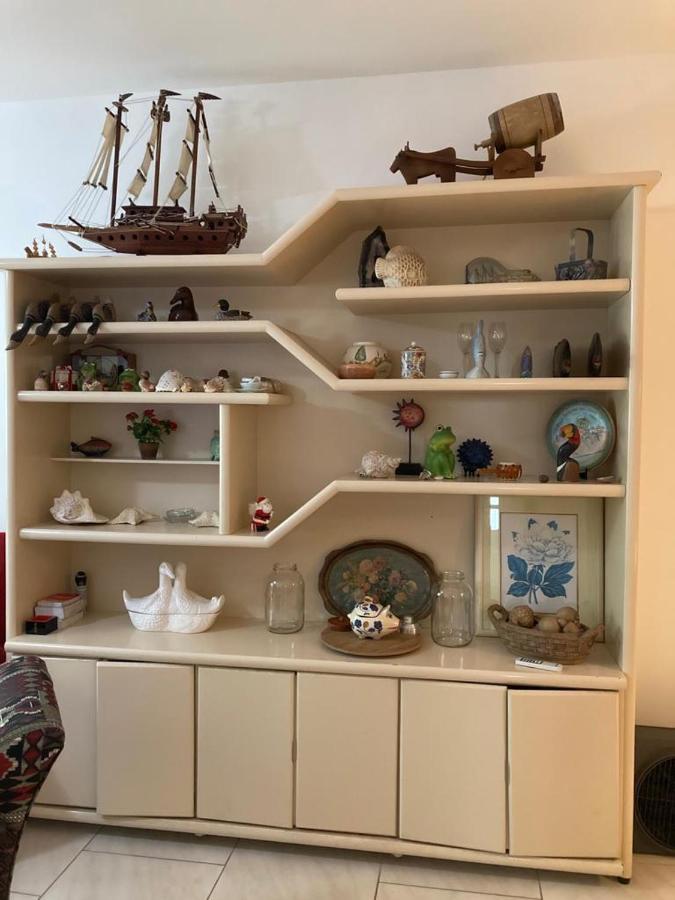 Apartamento Praia Da Enseada グァルジャー エクステリア 写真