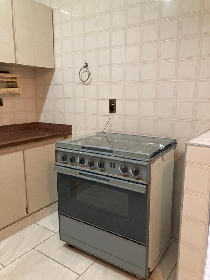 Apartamento Praia Da Enseada グァルジャー エクステリア 写真